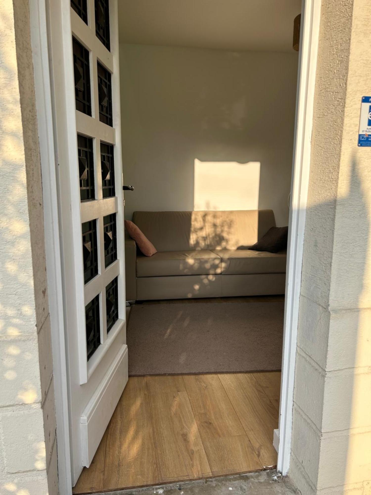Magnifique F2 Aeroport D Orly Apartment Paray-Vieille-Poste Luaran gambar