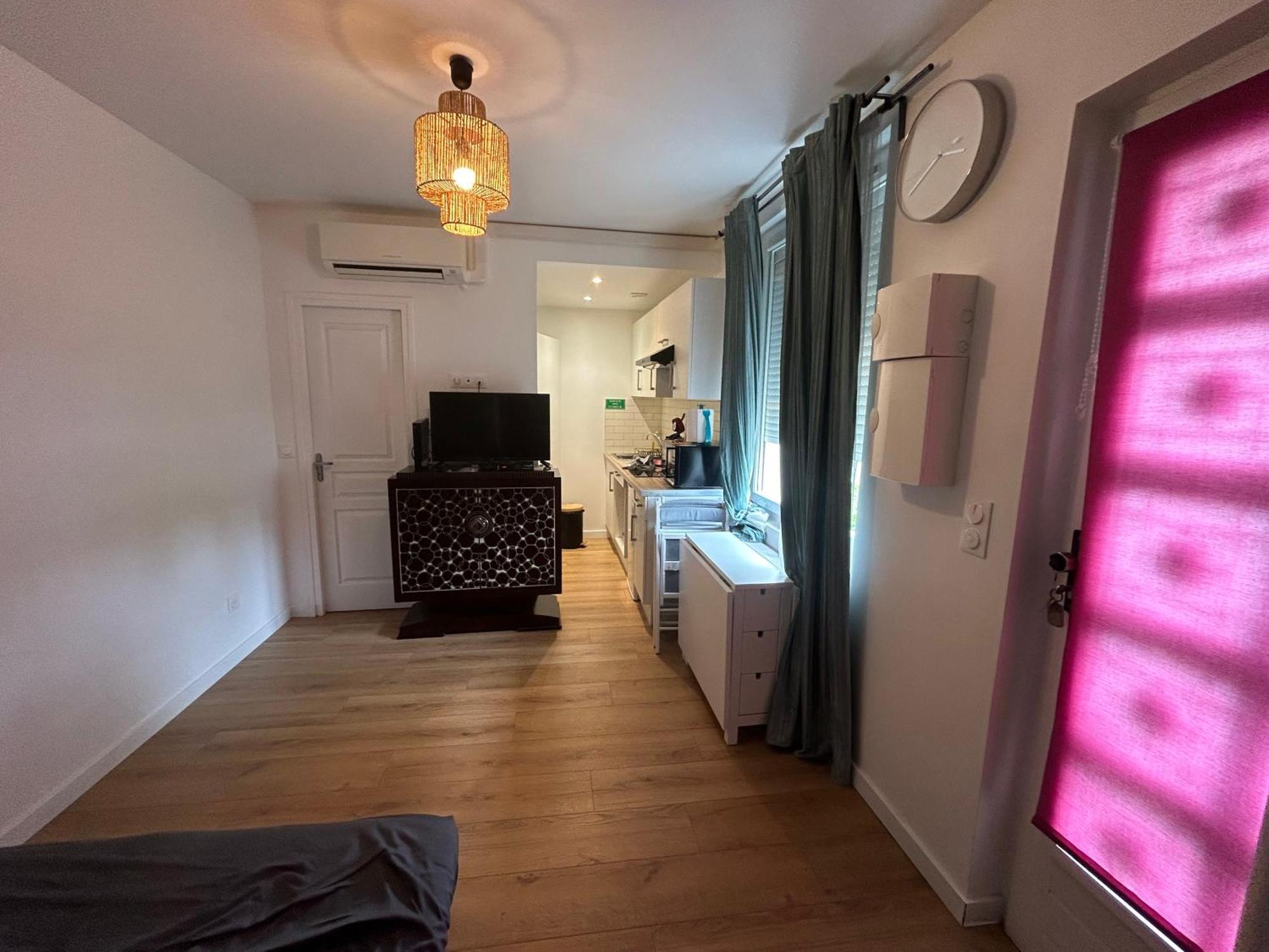 Magnifique F2 Aeroport D Orly Apartment Paray-Vieille-Poste Luaran gambar